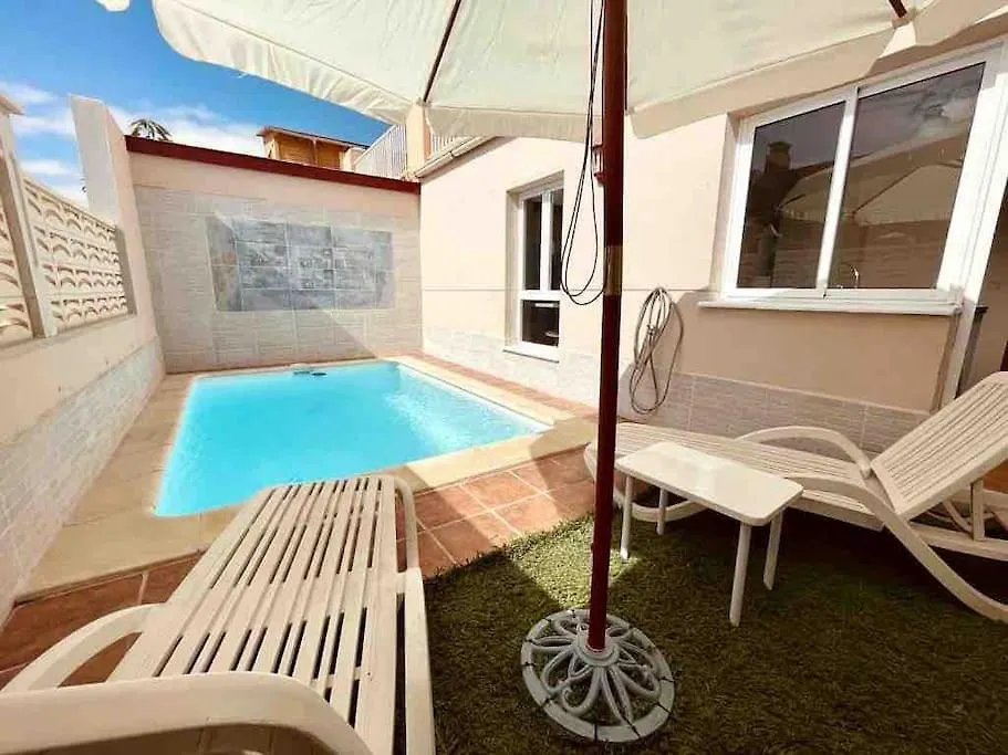 Semesterbostad Bonita Casa Con Piscina Privada Villa Corralejo Spanien